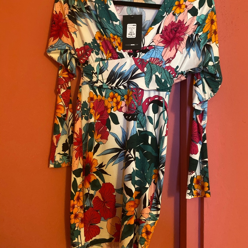 Clothes - Picture 2 of 2